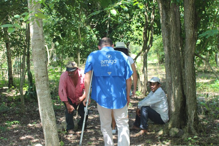 Private Chichen Itza & Yaxunah Ruins with Cenote