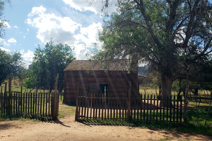 Zion National Park/Kolob Terrace Private 1/2 Day Sightseeing Tour