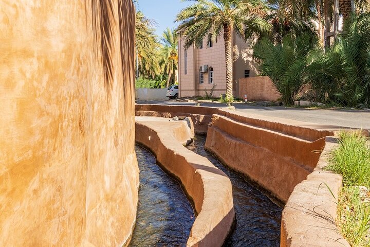 3 Hour Private Tour in Birkat Al Mouz