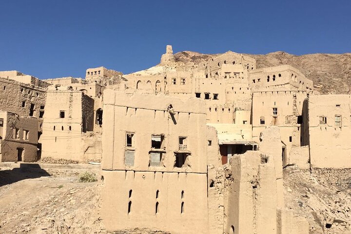3 Hour Private Tour in Birkat Al Mouz