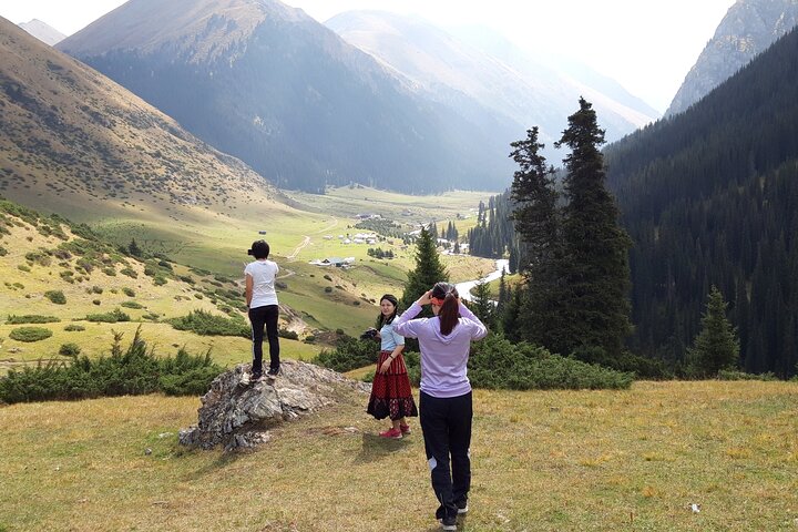10-Day Kyrgyzstan Private Tour – Song Kol & Issyk Kul