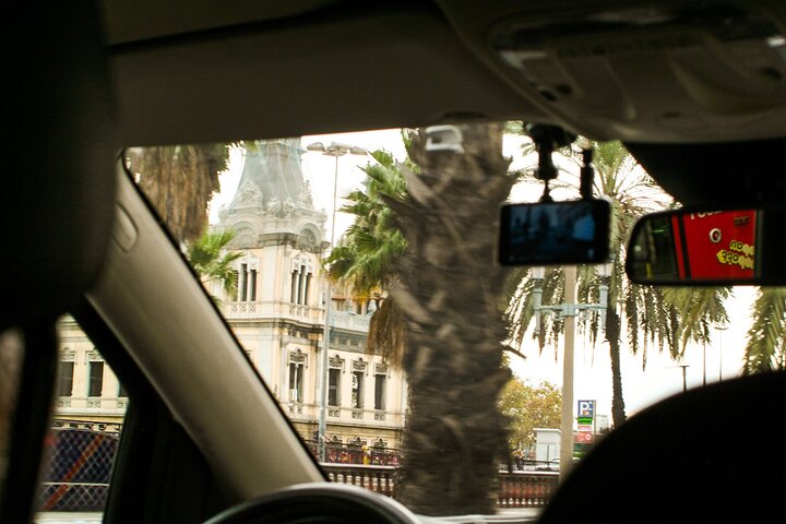 Barcelona all included: Sagrada, Park Güell, Montjuic & Gothic