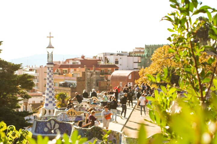 Park Guell and Sagrada Familia Tour with Skip the Line Tickets