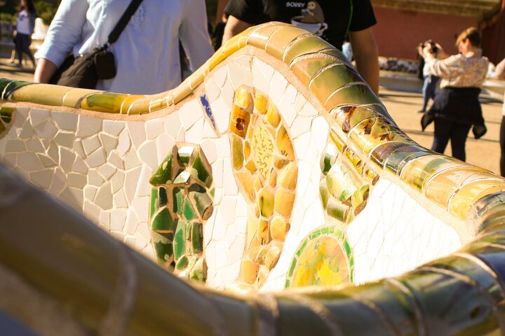 Park Guell and Sagrada Familia Tour with Skip the Line Tickets