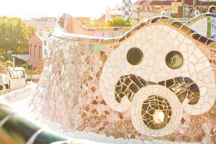 Park Guell and Sagrada Familia Tour with Skip the Line Tickets