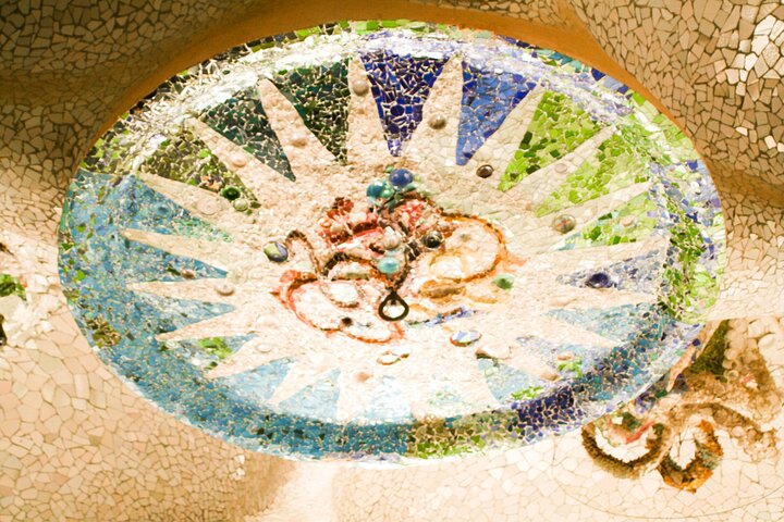 Park Guell and Sagrada Familia Tour with Skip the Line Tickets
