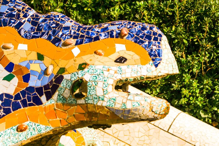 Park Guell and Sagrada Familia Tour with Skip the Line Tickets