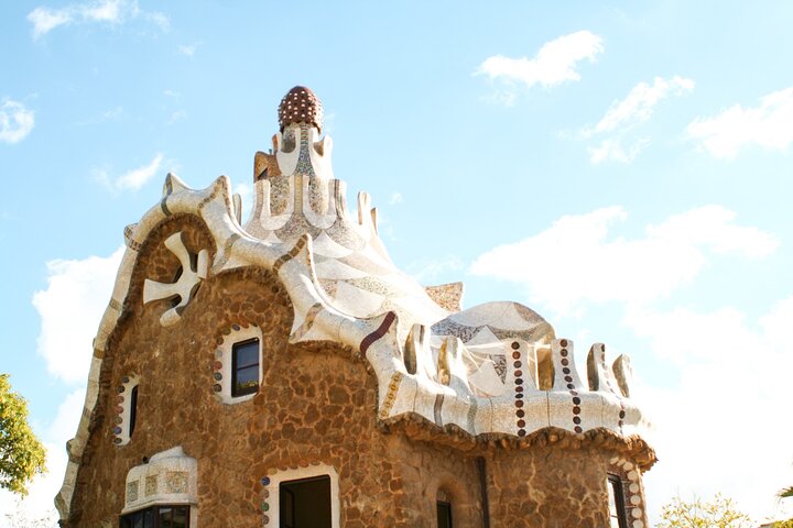 Park Guell and Sagrada Familia Tour with Skip the Line Tickets