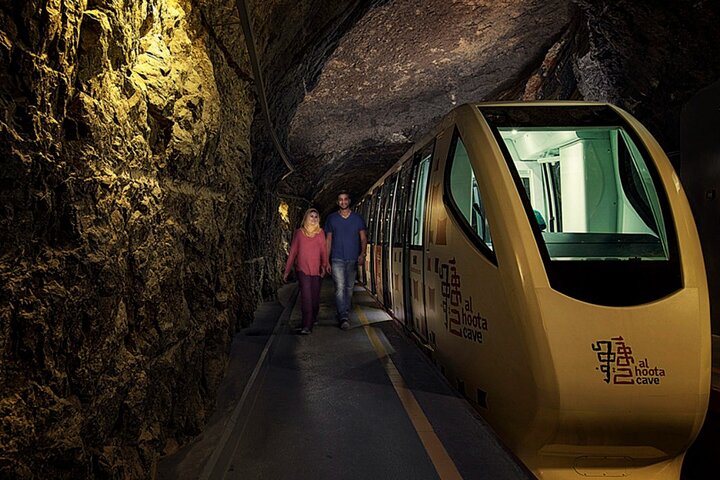 Explore Al Hoota Cave, Misfat Al Abriyeen and Bait Al Safa | 4 Hours Trip