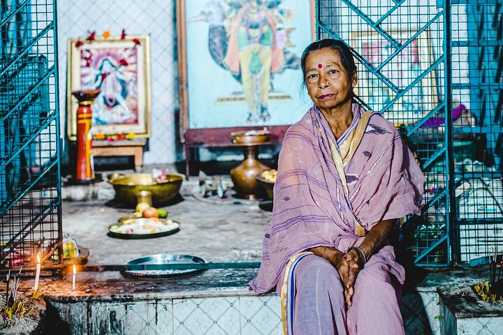 Bengali Nights Kolkata Food Tour with 13+ Tastings