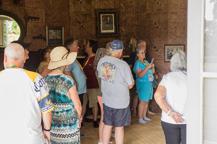 Apia Highlights Shore Excursion Tour + Lunch & Island Show