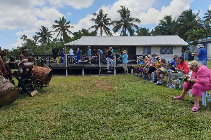 Apia Highlights Shore Excursion Tour + Lunch & Island Show