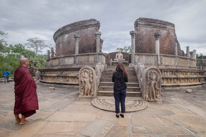 Day Excursion To Ancient City Polonnaruwa From Negombo
