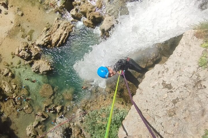 Canyoning experience in Barranco del Gorgo de la Escalera