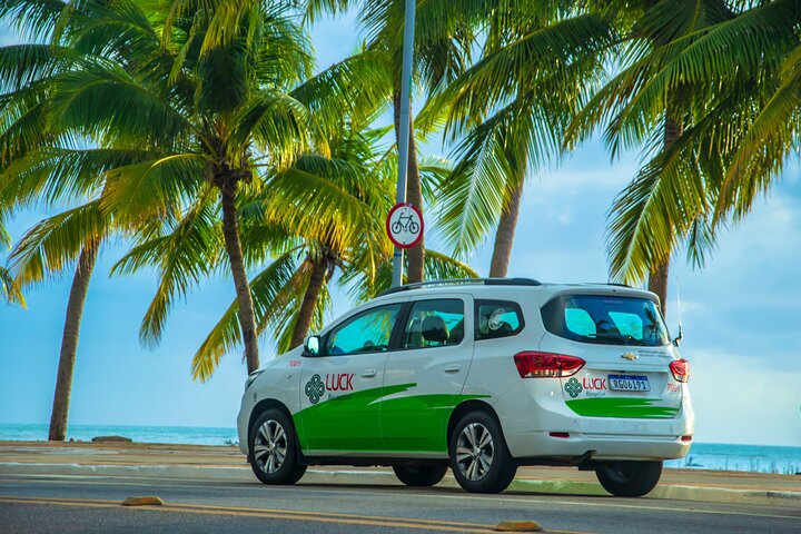 Round trip transfer between Airport and Hotels in Maceió