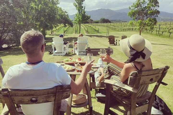 Self-Guided Wine Tours by Bike with Lorelle & Greg