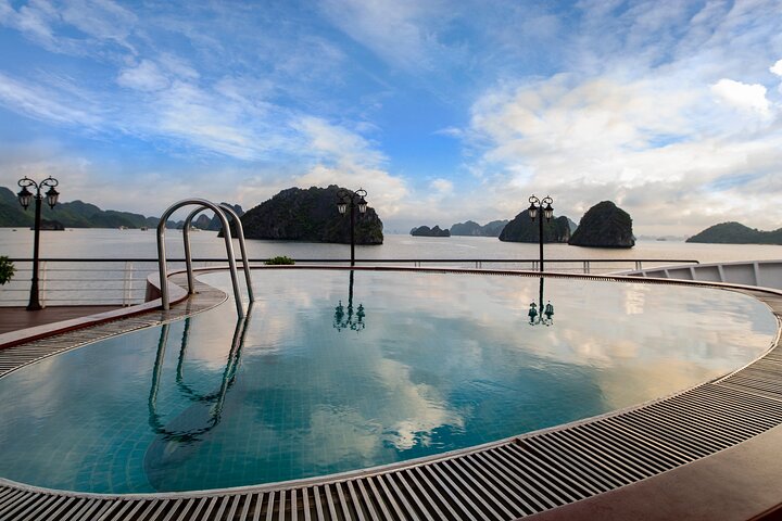 2-Day Luxury Halong & Lan Ha Bay Aspira Cruise from Hanoi