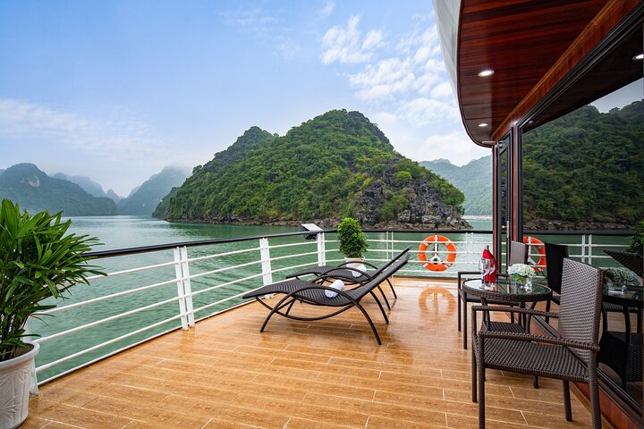 2-Day Luxury Halong & Lan Ha Bay Aspira Cruise from Hanoi