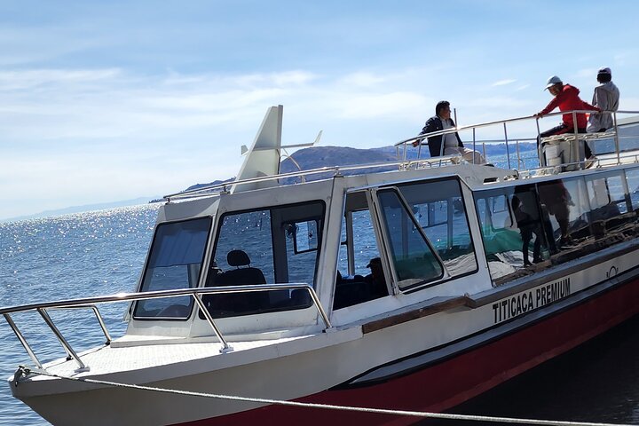 Tour to Uros and Taquile Islands in a Fast Boat