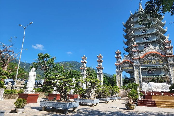 Private Car to My Son-Marble Mountain-Lady Buddha from CHAN MAY