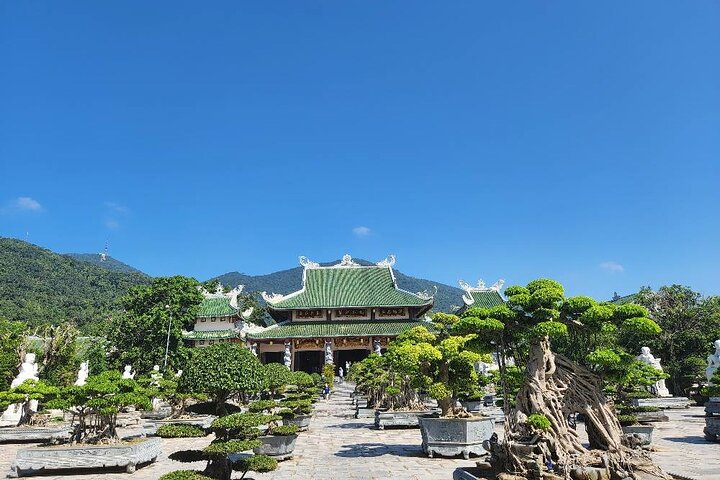 Private Car to My Son-Marble Mountain-Lady Buddha from CHAN MAY