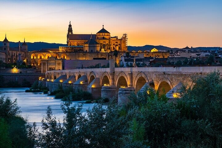 Private Mosque-Cathedral Tour in Cordoba