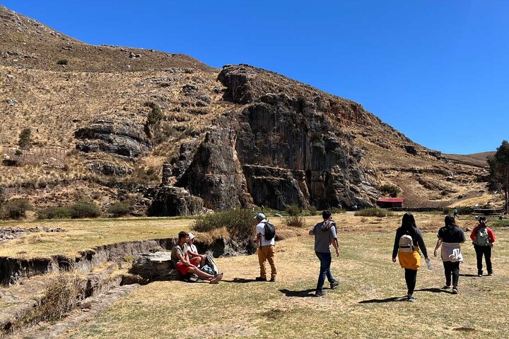 MILLPU TURQUOISE WATERS + Waterfalls and Landscapes – Ayacucho
