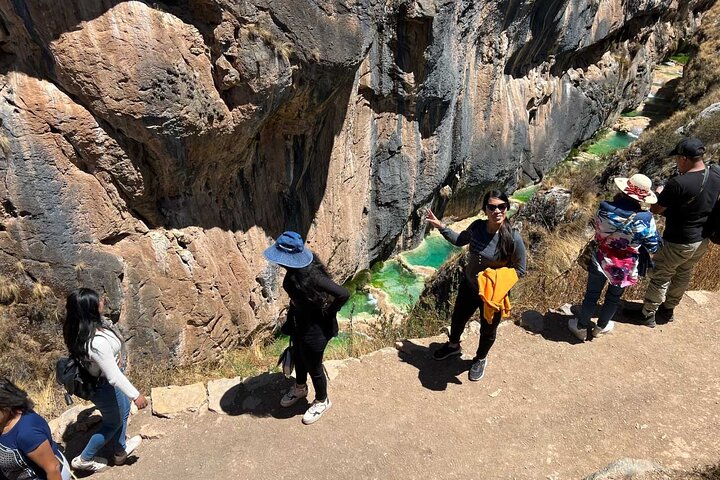 MILLPU TURQUOISE WATERS + Waterfalls and Landscapes – Ayacucho