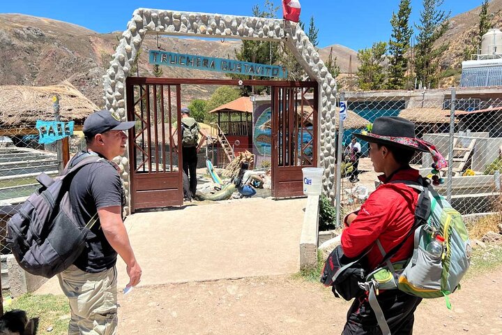 MILLPU TURQUOISE WATERS + Waterfalls and Landscapes – Ayacucho
