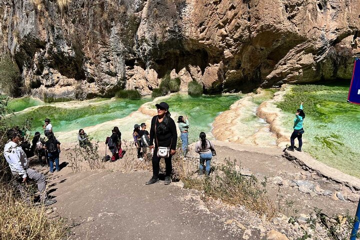MILLPU TURQUOISE WATERS + Waterfalls and Landscapes – Ayacucho