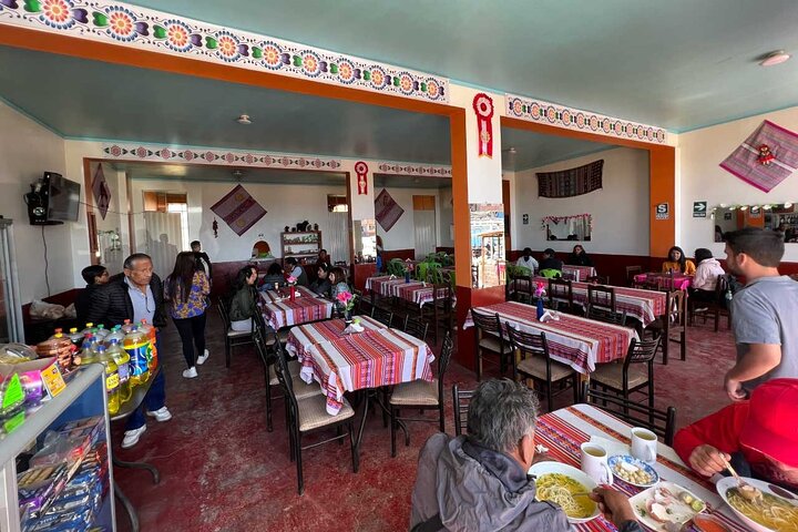 MILLPU TURQUOISE WATERS + Waterfalls and Landscapes – Ayacucho