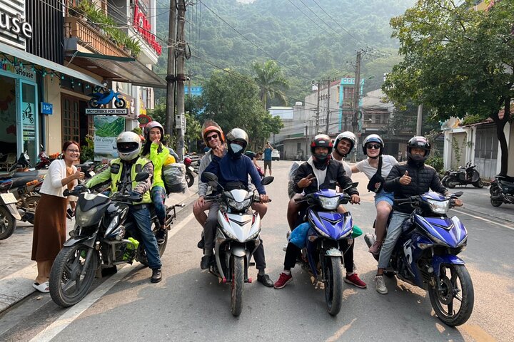 Ha Giang Loop 3D2N Easy Rider Tour (Small group 2-10)