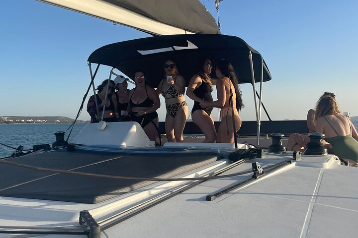 Catamaran Semi Cruise Paros Antiparos includes Food and Drinks