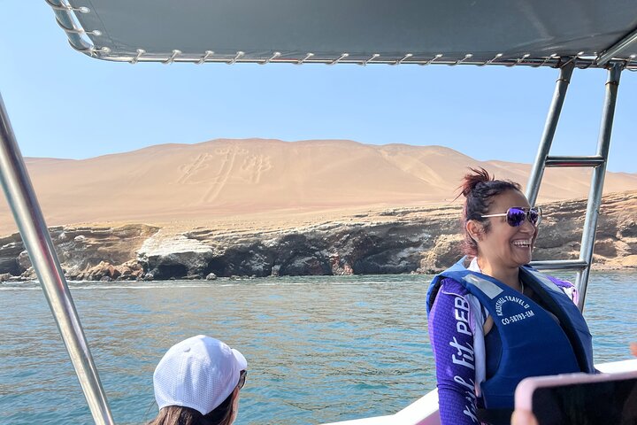 BALLESTAS ISLANDS + Paracas and Candelabra Reserve – Ica and Paracas