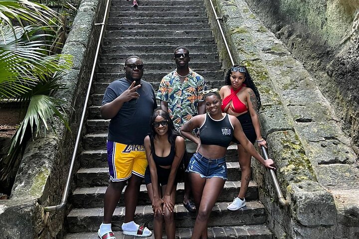 ATV Half Day City Tour in Nassau: Guided Tour With Free Samples