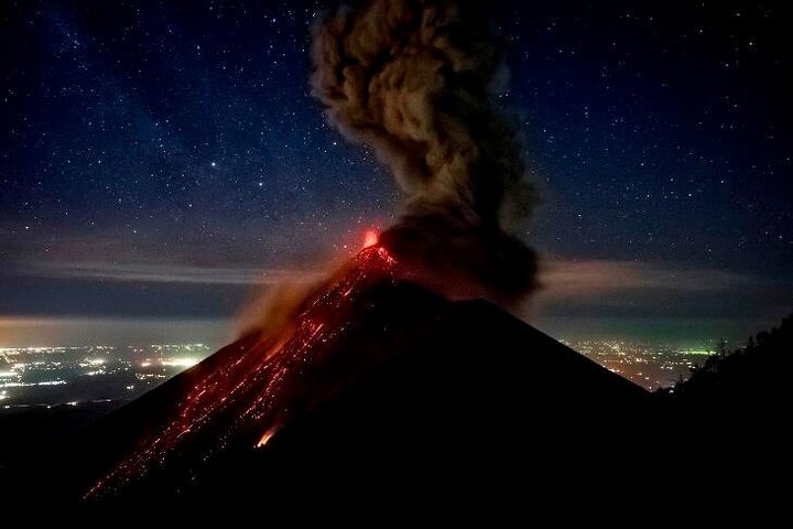 Acatenango Volcano Overnight Tour