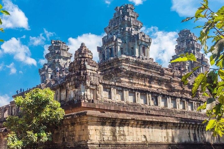 Angkor Wat Full-Day Sunrise & Sunset Private Tour All Interesting Major Temples