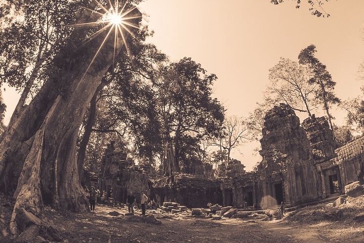 Angkor Wat Full-Day Sunrise & Sunset Private Tour All Interesting Major Temples