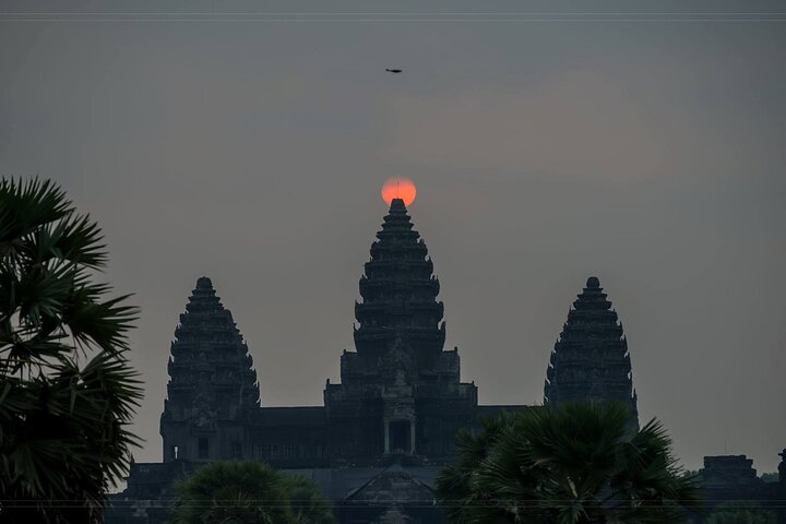2-Day Angkor Wat, Small, Big Circuit & Banteay Srei Private Tour