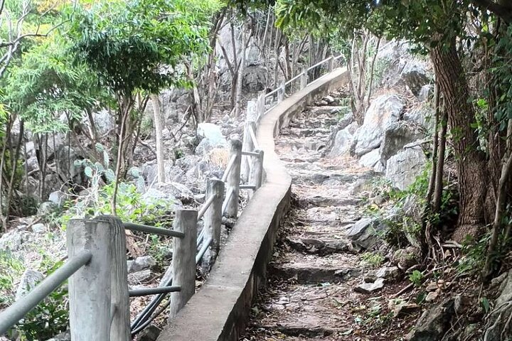 Sam Roi Yod National Park & Praya Nakhon Cave Private Tour from Hua Hin