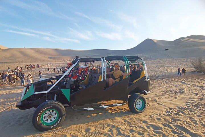 Buggy and Sandboard Adventure in Huacachina