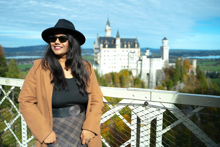 Neuschwanstein Castle Couple, Wedding & Portrait Photoshoot