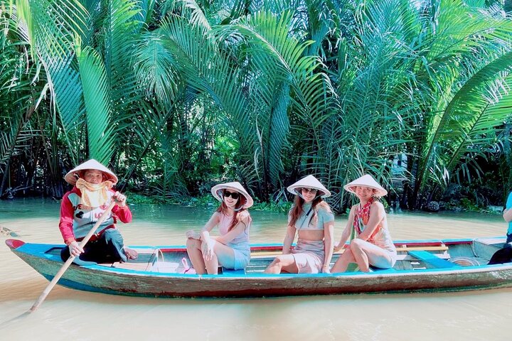 Cu Chi Tunnels & Mekong Delta with Coconut Village Tour