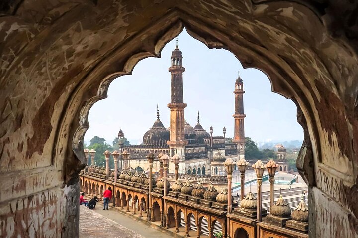 Lucknow tour in one day - Private & guided tour