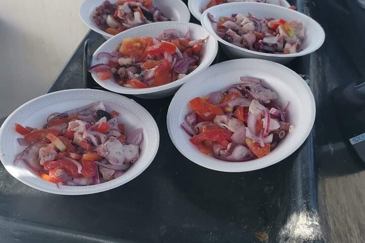 Private Fishing Tour in Holbox Island with Lunch and Pick up