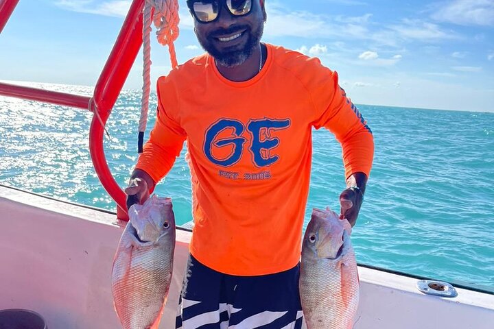 Private Fishing Tour in Holbox Island with Lunch and Pick up