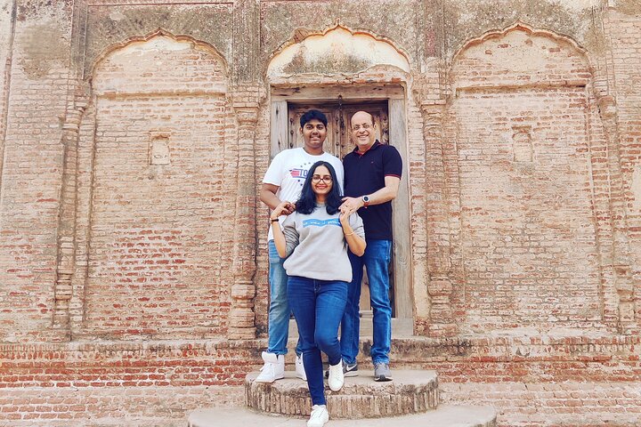 Amritsar City Tour ( Including Wagah Border Ceremony)
