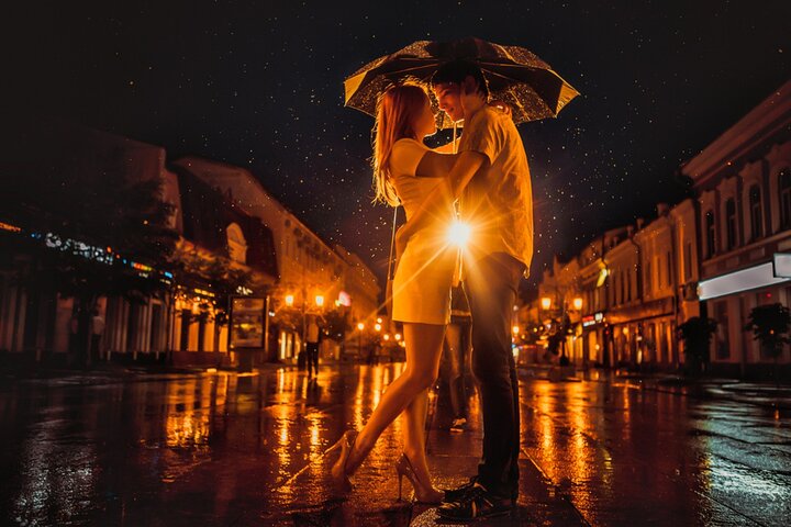 Private Romantic Walking Tour in Andorra la Vella