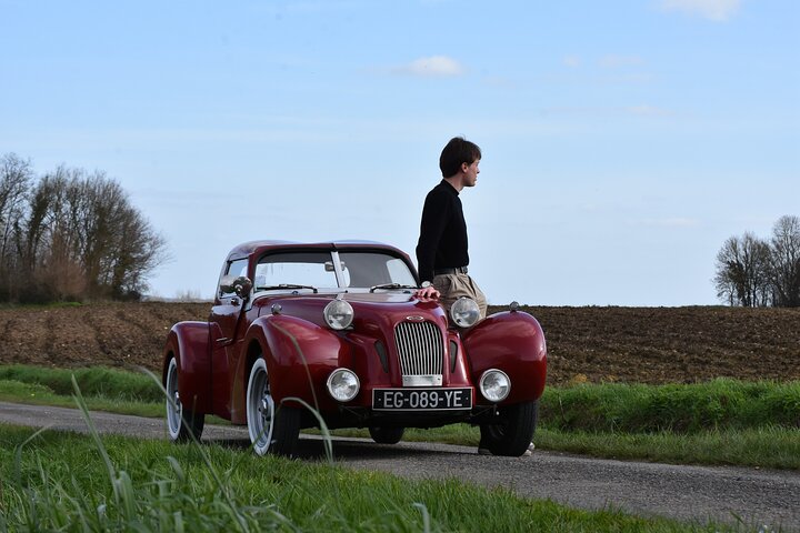 retro road trip/ Méhari, 2CV & Burton in Rochefort, La Rochelle