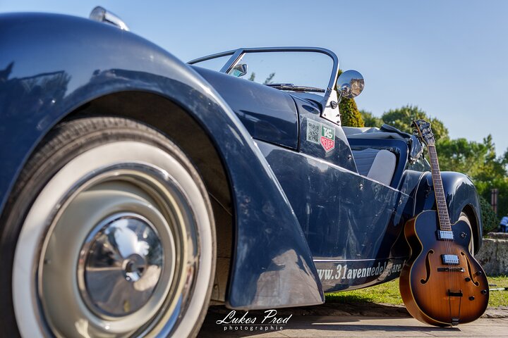 retro road trip/ Méhari, 2CV & Burton in Rochefort, La Rochelle